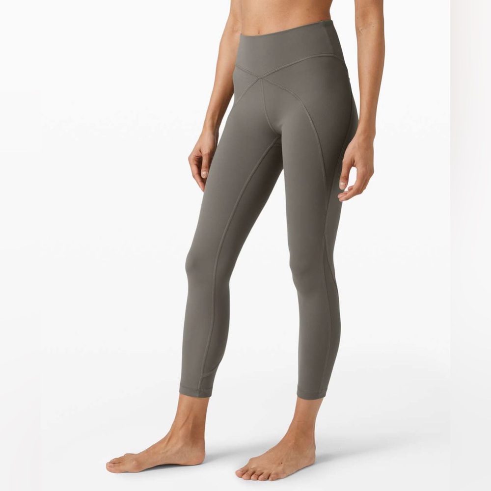 Lululemon Get centred 25” Grey sage